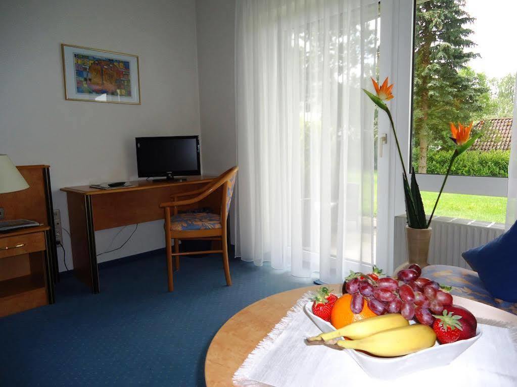 Hotel Kurallee Meersburg Exteriör bild